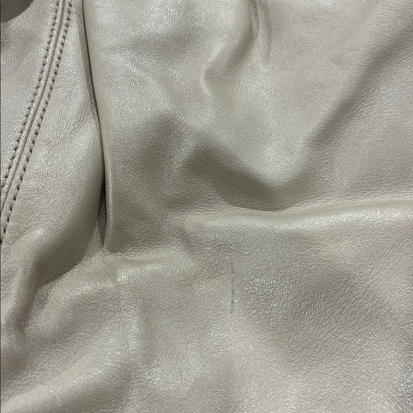 Coach Ashley Pearl White Tote - Picture 6 of 7